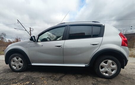 Renault Sandero I, 2013 год, 720 000 рублей, 2 фотография