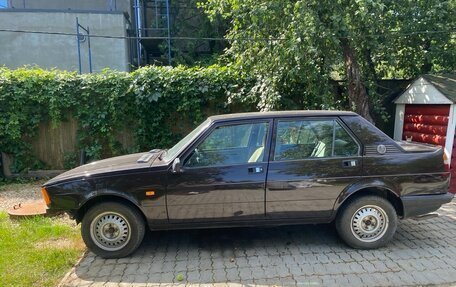 Alfa Romeo Giulietta, 1983 год, 330 000 рублей, 2 фотография