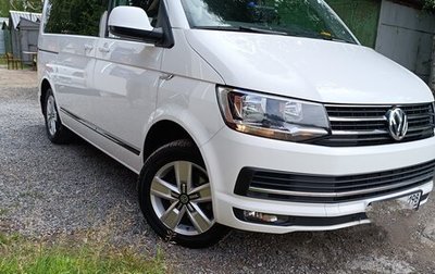 Volkswagen Caravelle T6 рестайлинг, 2019 год, 3 900 000 рублей, 1 фотография