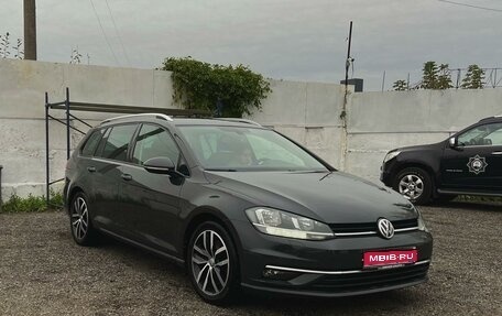 Volkswagen Golf VII, 2018 год, 2 650 000 рублей, 1 фотография