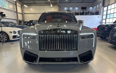 Rolls-Royce Cullinan, 2024 год, 87 000 000 рублей, 3 фотография