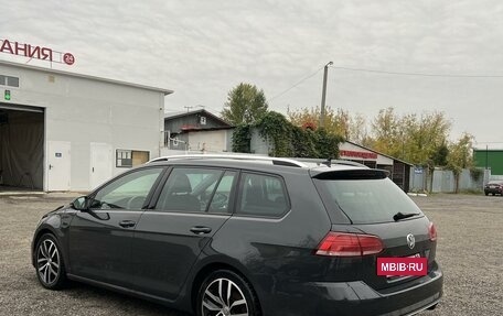 Volkswagen Golf VII, 2018 год, 2 650 000 рублей, 5 фотография