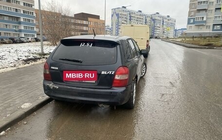 Mazda 323, 1999 год, 250 000 рублей, 6 фотография