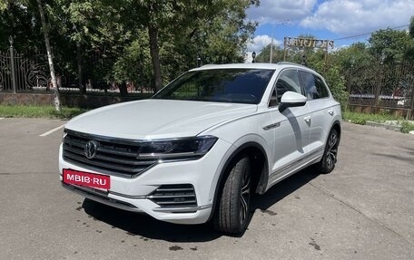 Volkswagen Touareg III, 2019 год, 5 000 000 рублей, 8 фотография