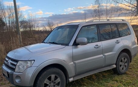 Mitsubishi Pajero IV, 2007 год, 1 600 000 рублей, 4 фотография