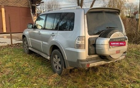 Mitsubishi Pajero IV, 2007 год, 1 600 000 рублей, 5 фотография