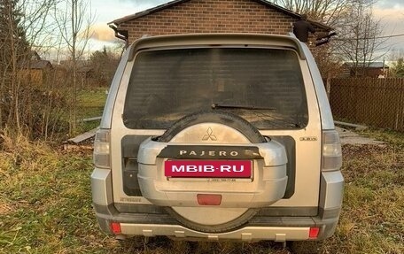 Mitsubishi Pajero IV, 2007 год, 1 600 000 рублей, 14 фотография