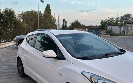 Hyundai i30 II рестайлинг, 2013 год, 955 000 рублей, 2 фотография