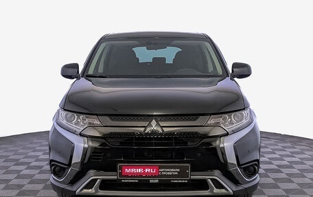 Mitsubishi Outlander III рестайлинг 3, 2021 год, 2 885 000 рублей, 2 фотография