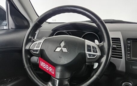 Mitsubishi Outlander III рестайлинг 3, 2010 год, 1 280 000 рублей, 9 фотография