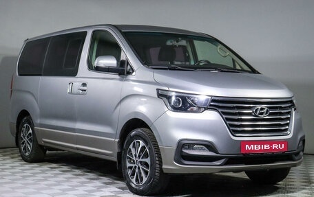 Hyundai Grand Starex Grand Starex I рестайлинг 2, 2018 год, 4 150 000 рублей, 3 фотография