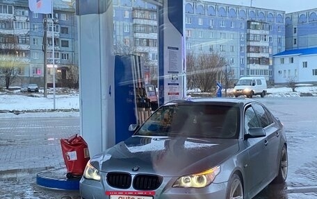 BMW 5 серия, 2004 год, 995 000 рублей, 4 фотография