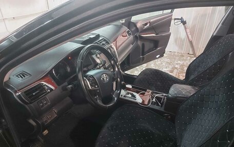 Toyota Camry, 2012 год, 1 680 000 рублей, 8 фотография