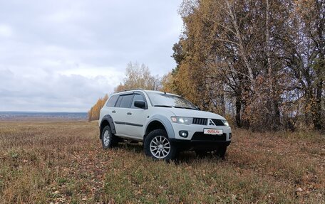 Mitsubishi Pajero Sport II рестайлинг, 2011 год, 1 250 000 рублей, 17 фотография