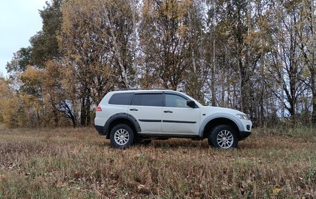 Mitsubishi Pajero Sport II рестайлинг, 2011 год, 1 250 000 рублей, 13 фотография