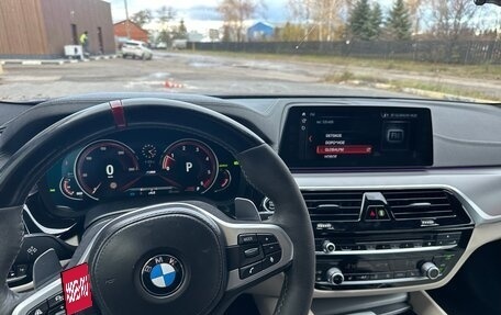 BMW 5 серия, 2017 год, 3 800 000 рублей, 8 фотография