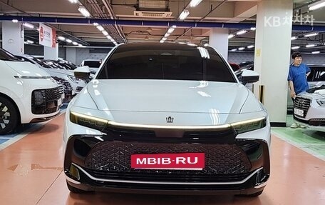 Toyota Crown, 2023 год, 4 900 000 рублей, 2 фотография