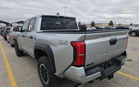 Toyota Tacoma, 2024 год, 7 200 000 рублей, 4 фотография