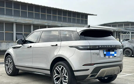 Land Rover Range Rover Evoque II, 2023 год, 4 590 000 рублей, 9 фотография