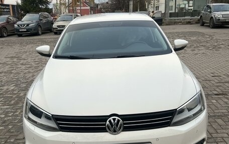 Volkswagen Jetta VI, 2014 год, 1 100 000 рублей, 1 фотография