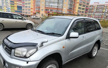 Toyota RAV4, 2002 год, 900 000 рублей, 3 фотография