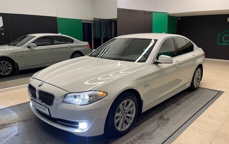 BMW 5 серия, 2012 год, 2 200 000 рублей, 3 фотография