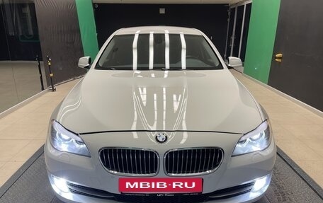 BMW 5 серия, 2012 год, 2 200 000 рублей, 2 фотография