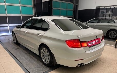 BMW 5 серия, 2012 год, 2 200 000 рублей, 4 фотография