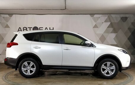 Toyota RAV4, 2013 год, 1 909 000 рублей, 6 фотография