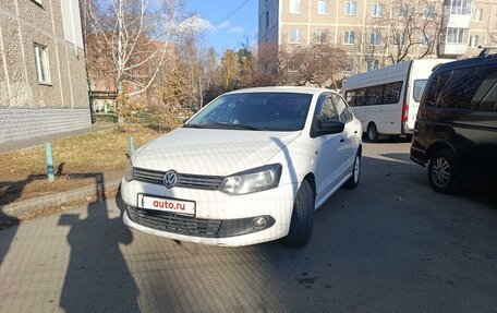 Volkswagen Polo VI (EU Market), 2013 год, 599 000 рублей, 4 фотография