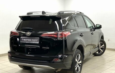 Toyota RAV4, 2017 год, 2 389 000 рублей, 4 фотография