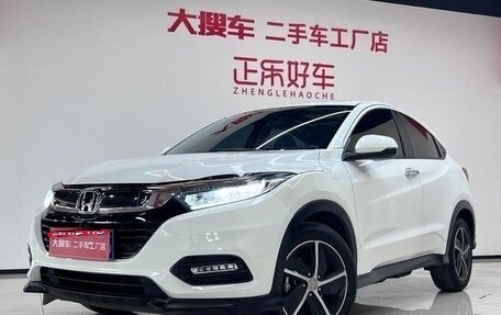 Honda Vezel, 2020 год, 1 790 000 рублей, 1 фотография