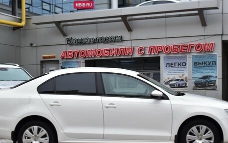 Volkswagen Jetta VI, 2012 год, 975 000 рублей, 4 фотография