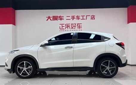 Honda Vezel, 2020 год, 1 790 000 рублей, 5 фотография