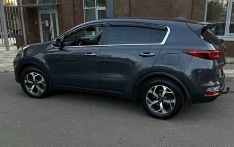 KIA Sportage IV рестайлинг, 2020 год, 2 350 000 рублей, 10 фотография