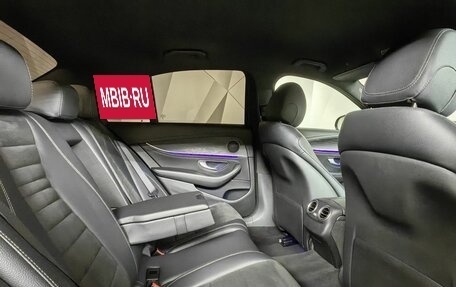 Mercedes-Benz E-Класс, 2019 год, 2 953 000 рублей, 12 фотография