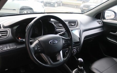 KIA Rio III рестайлинг, 2014 год, 957 000 рублей, 15 фотография