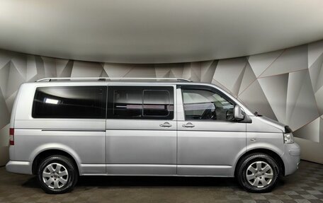 Volkswagen Caravelle T5, 2009 год, 1 549 000 рублей, 6 фотография