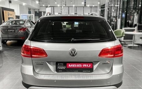 Volkswagen Passat B7, 2012 год, 1 673 000 рублей, 7 фотография