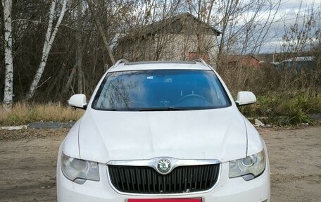 Skoda Superb III рестайлинг, 2011 год, 750 000 рублей, 1 фотография