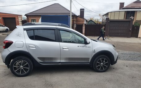 Renault Sandero II рестайлинг, 2019 год, 1 280 000 рублей, 12 фотография