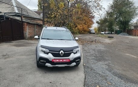 Renault Sandero II рестайлинг, 2019 год, 1 280 000 рублей, 13 фотография