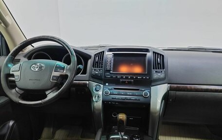 Toyota Land Cruiser 200, 2011 год, 3 599 000 рублей, 10 фотография