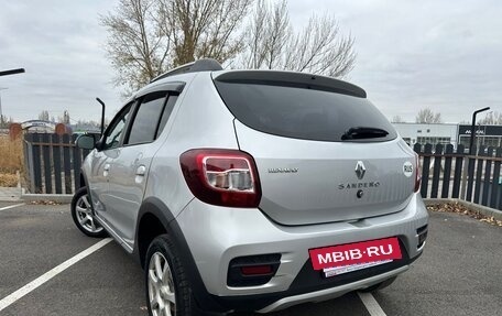 Renault Sandero II рестайлинг, 2015 год, 1 039 900 рублей, 8 фотография