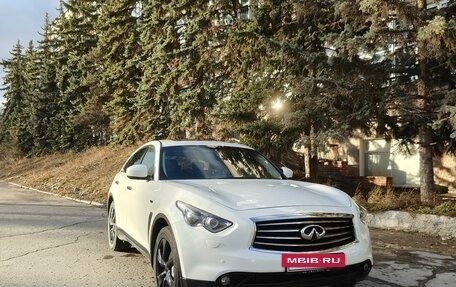 Infiniti FX II, 2012 год, 2 450 000 рублей, 2 фотография