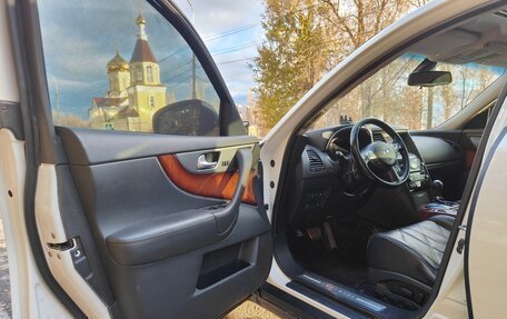 Infiniti FX II, 2012 год, 2 450 000 рублей, 14 фотография