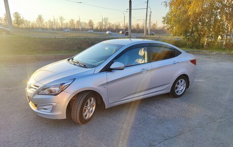 Hyundai Solaris II рестайлинг, 2015 год, 1 090 000 рублей, 6 фотография