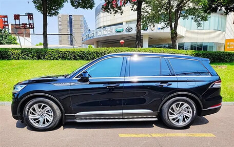 Lincoln Aviator II, 2021 год, 5 650 000 рублей, 2 фотография