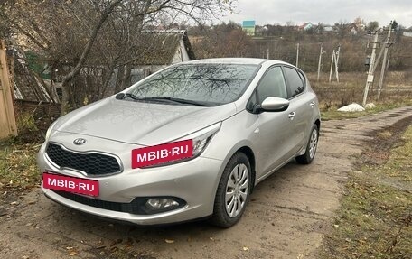 KIA cee'd III, 2014 год, 1 230 000 рублей, 2 фотография