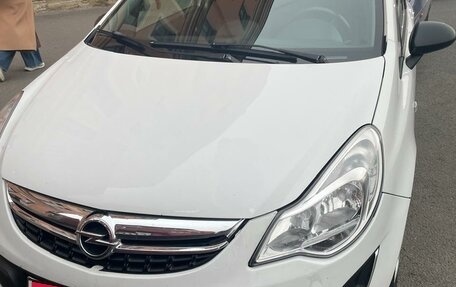 Opel Corsa D, 2013 год, 650 000 рублей, 1 фотография